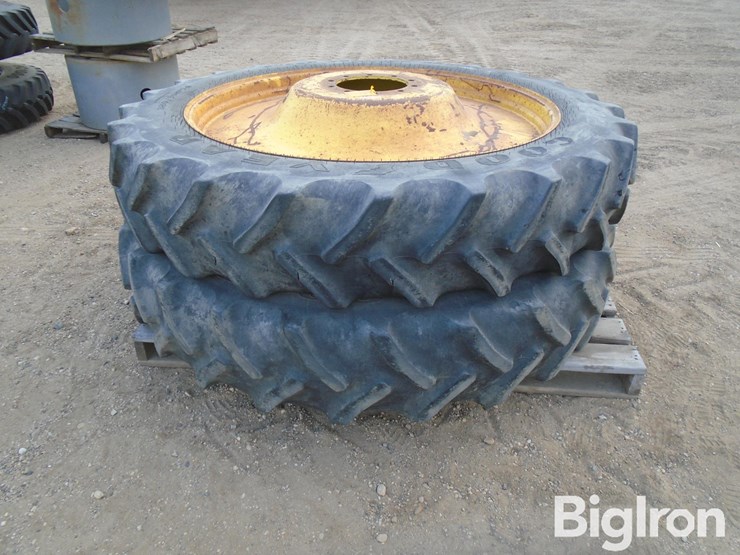 john-deere-380-image-6