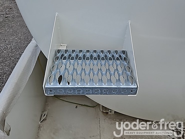 unused-am---tank-2300-image-13