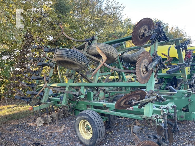 1993-john-deere-550-image-3