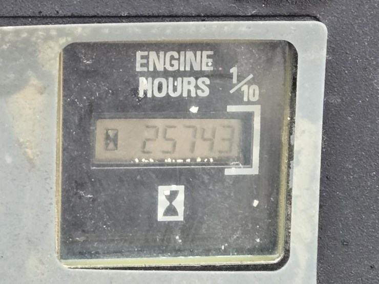 case-ih-5220-image-19