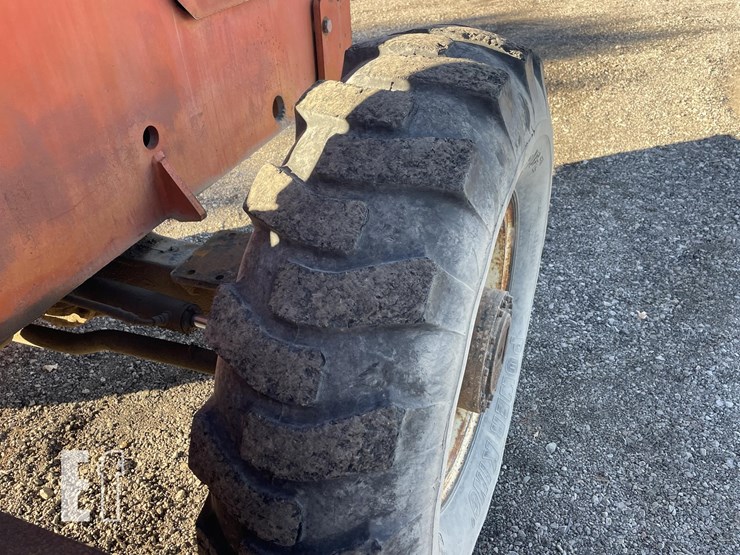 sky-trak-6036-image-19