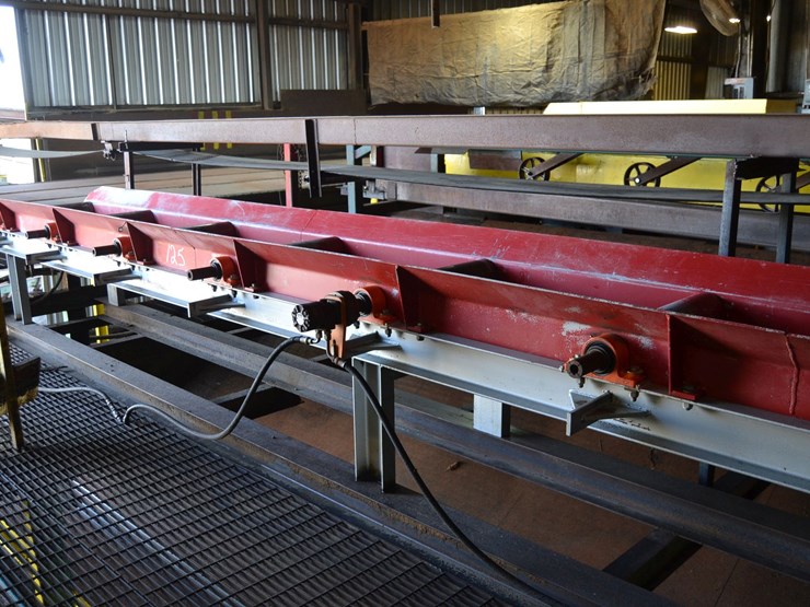 ligna-24"x25'-rollcase-w/-hydraulic-drive-image-2