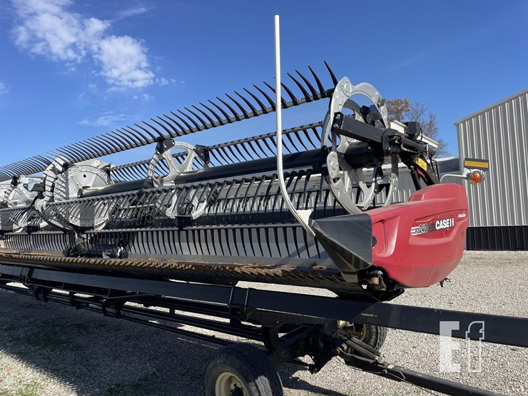 2024-case-ih-fd240-image-43