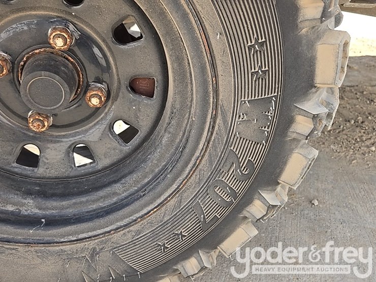 2019-club-car-carryall-1700-image-21