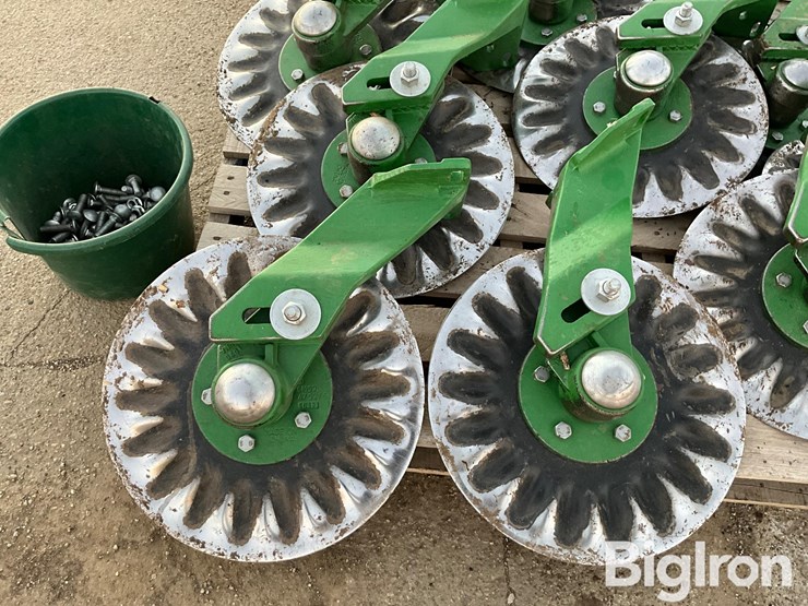 2022-john-deere-1795-image-14