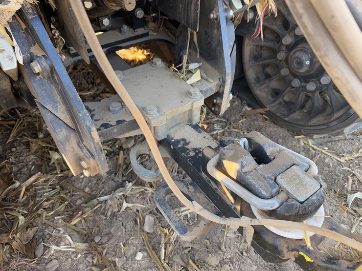 2023-case-ih-540-image-31