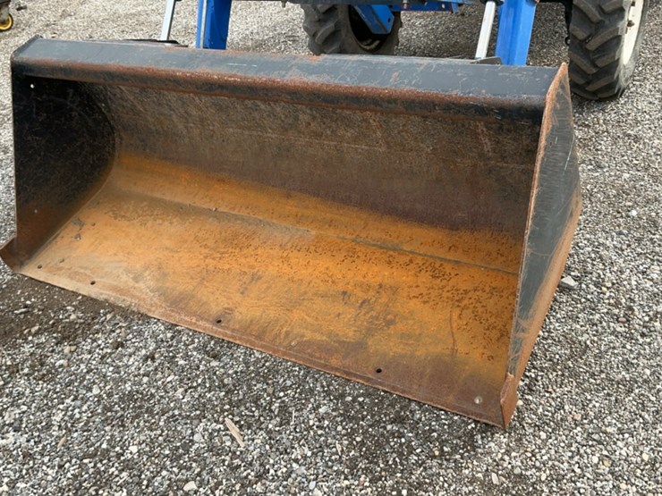 2013-new-holland-workmaster-40-image-9