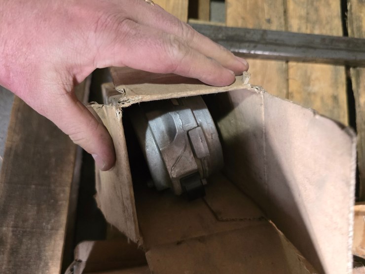 #22396-•-semi/dump-truck-parts-image-9