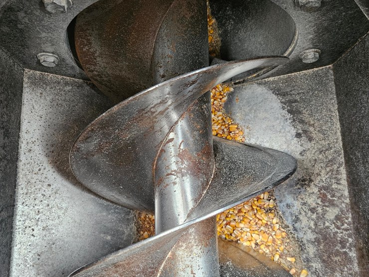 peck-tad-1282m-12-82-hopper-auger-image-16