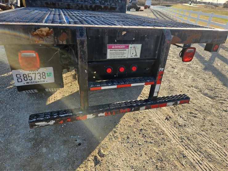 1997-imt-5200-image-36