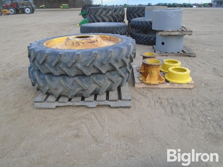 john-deere-380-image-4