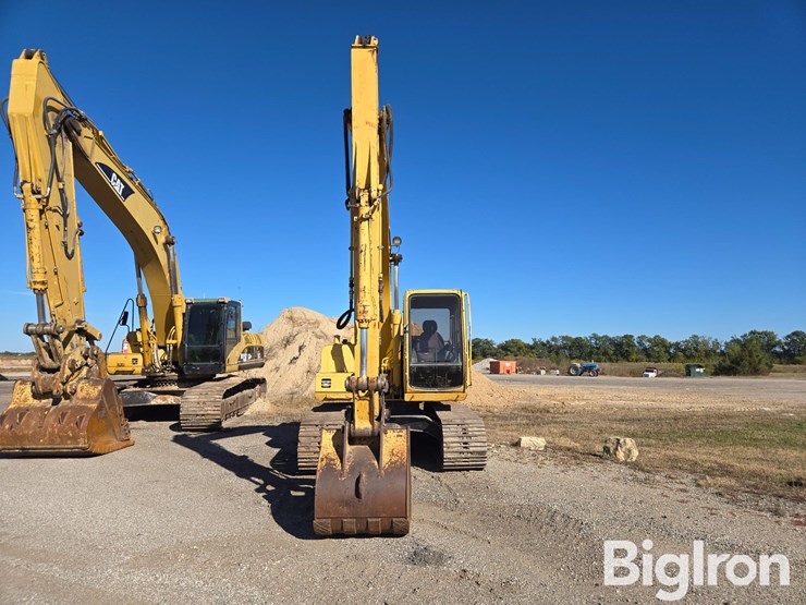 1998-john-deere-120-image-2