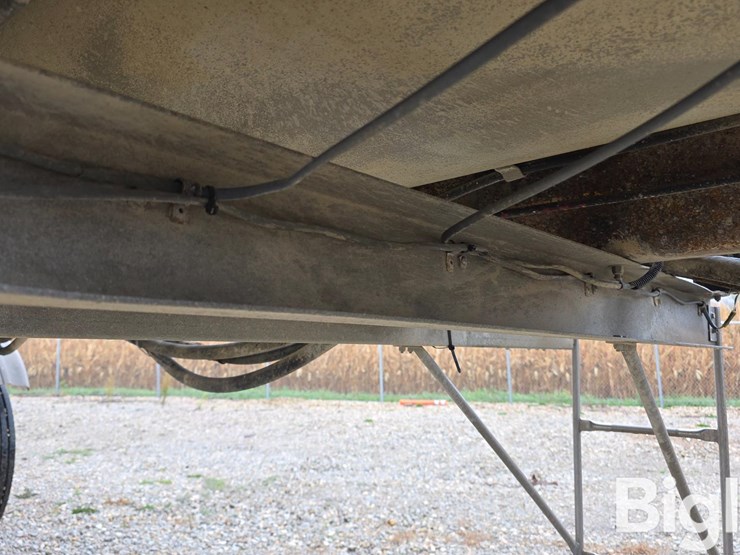 1985-walker-tanker-image-12