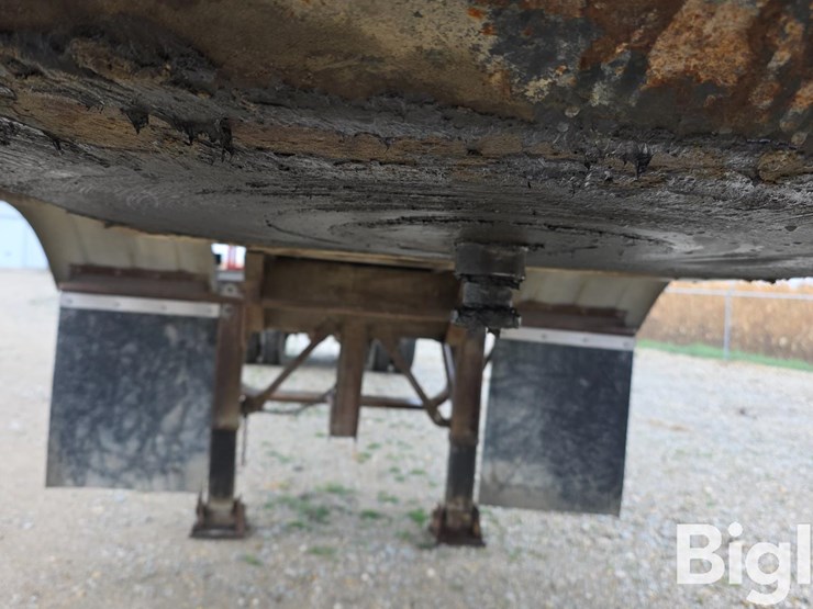 1985-walker-tanker-image-10