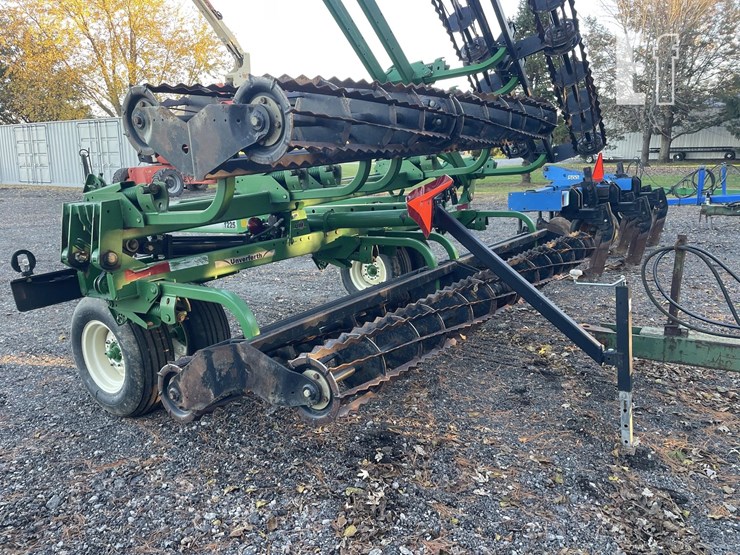 2011-unverferth-rolling-harrow-1225-image-17