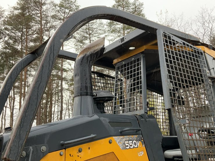 2016-deere-550k-lgp-image-27