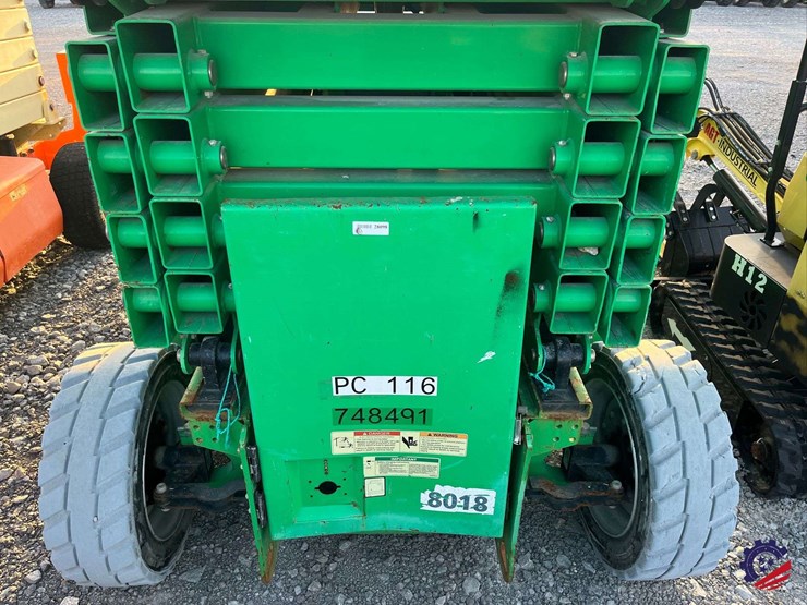 2015-jlg-4069le-image-27