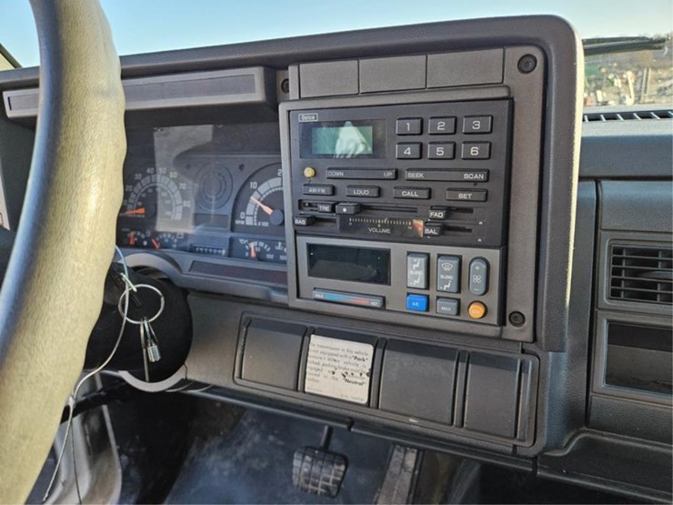 1997-imt-5200-image-52