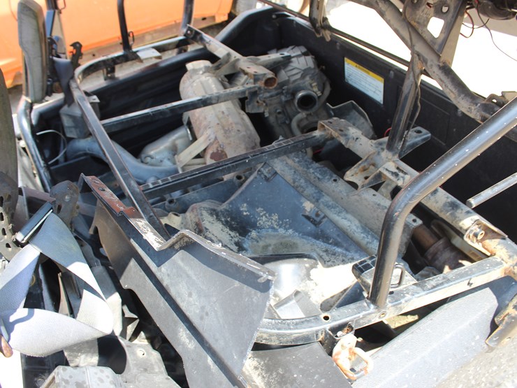 2014-honda-pioneer-700-image-8