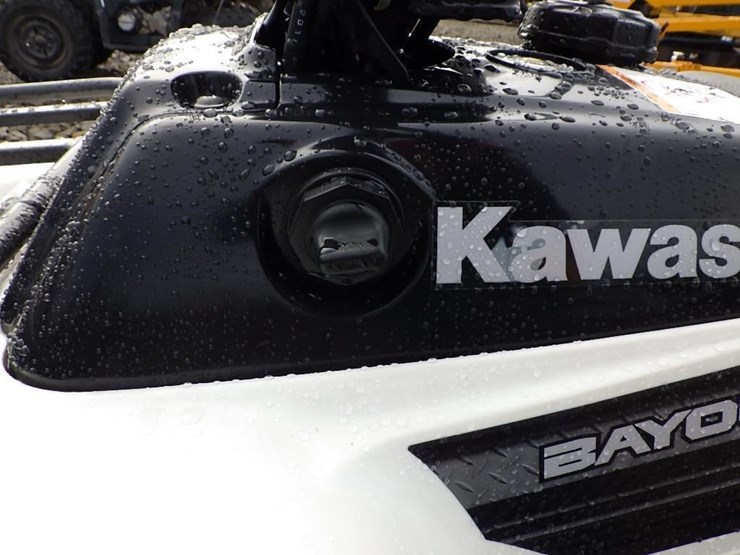 kawasaki-bayou-250-image-16