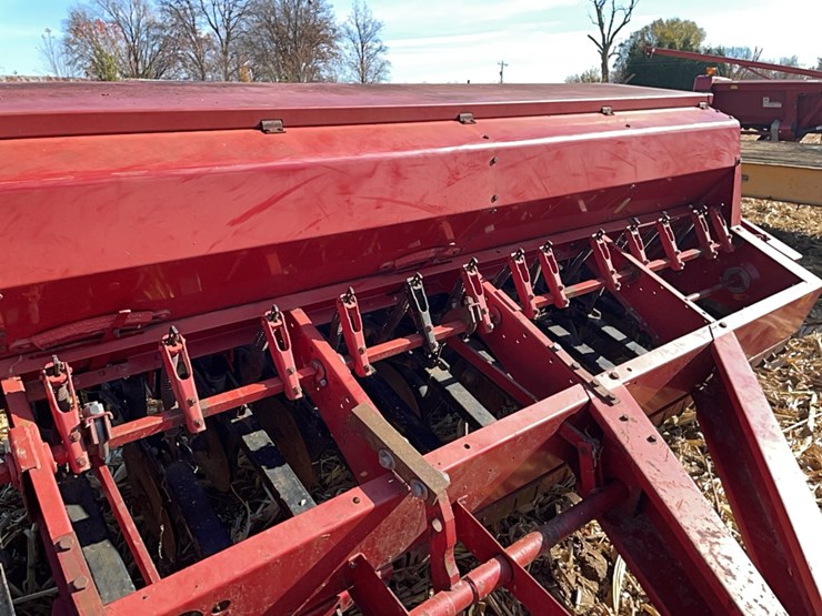 case-ih-5300-image-5