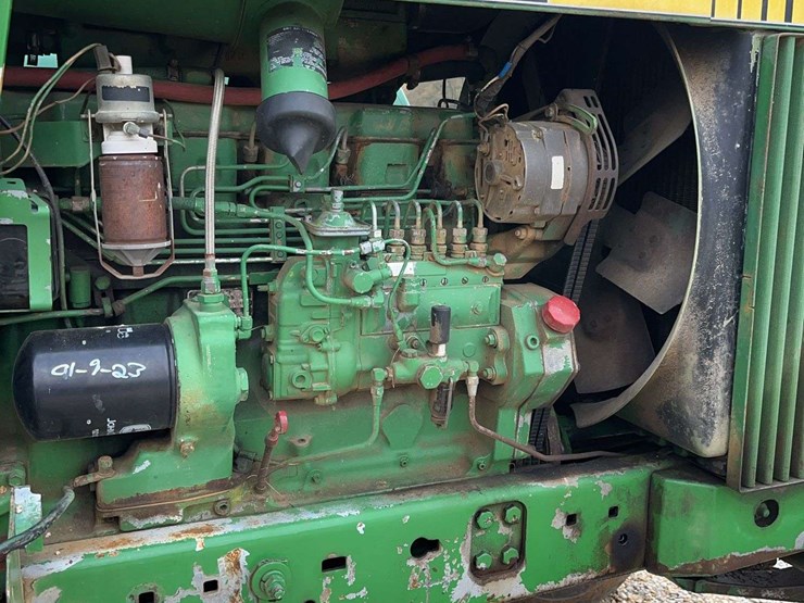john-deere-4640-image-10