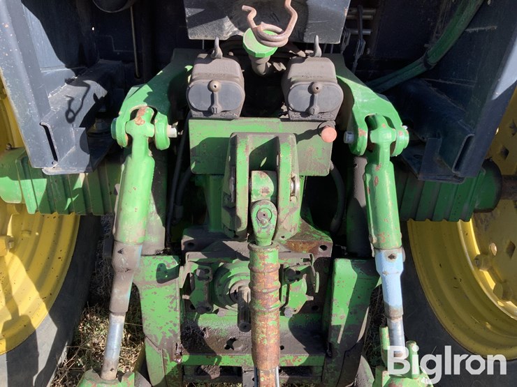 1986-john-deere-3150-image-10