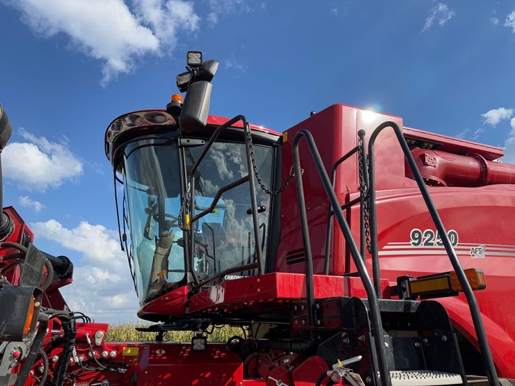 2023-case-ih-9250-image-30