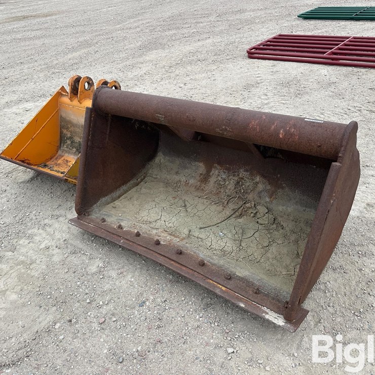 Excavator/Backhoe Buckets