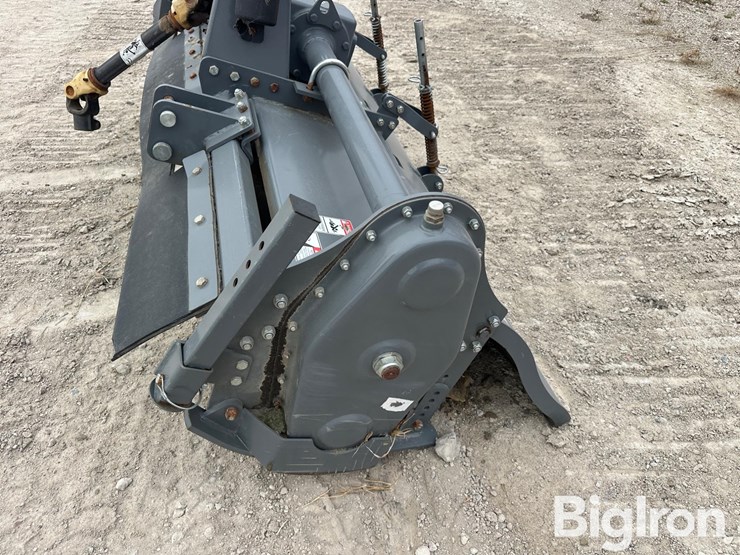 titan-uh-72-3-pt-tiller-image-9