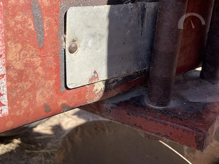 international-490-image-5