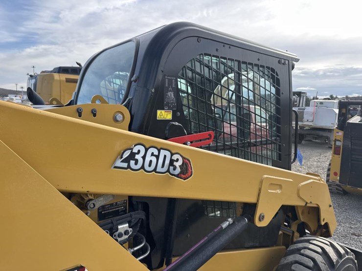 caterpillar-236d3-image-24