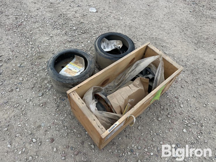 john-deere-9000t-mid-roller-assembly-spindle-&-wheels-image-5