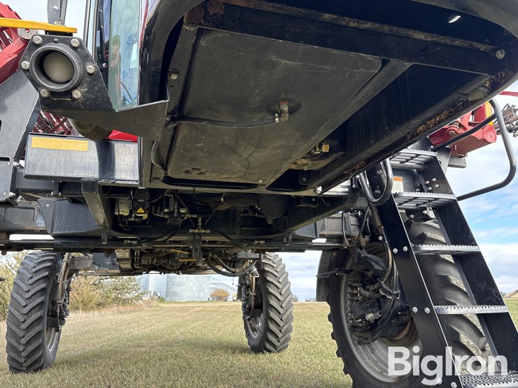 2017-case-ih-patriot-4440-image-12