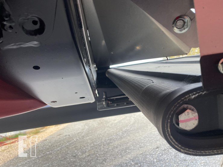 2024-case-ih-fd240-image-31