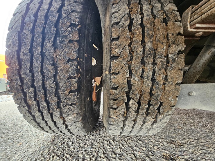 #22778-•-2003-ford-econoline-van-ambulance-image-71