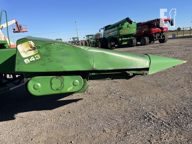 1988-john-deere-643-image-3