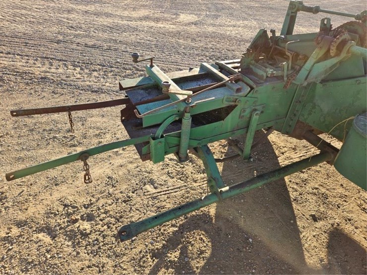 john-deere-14t-image-20