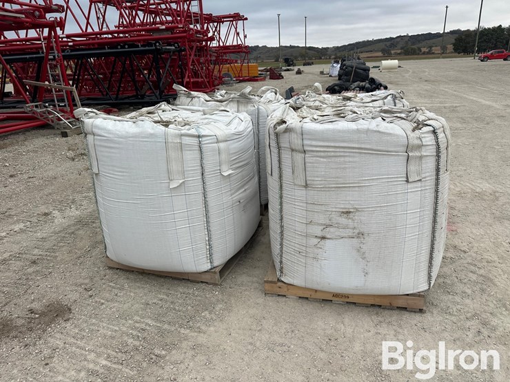 bentonite-pond-sealer-image-2