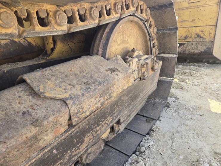 1996-caterpillar-d3c-image-15