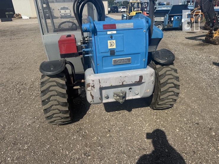 2012-genie-gth5519-image-6