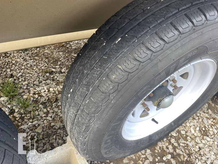 2010-unverferth-3750-image-22