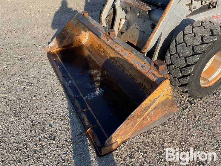 2007-case-450-image-14