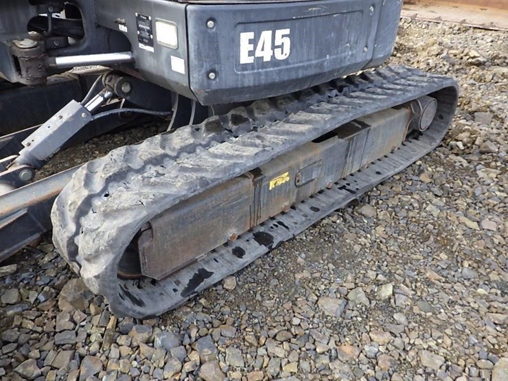 2016-bobcat-e45-image-34