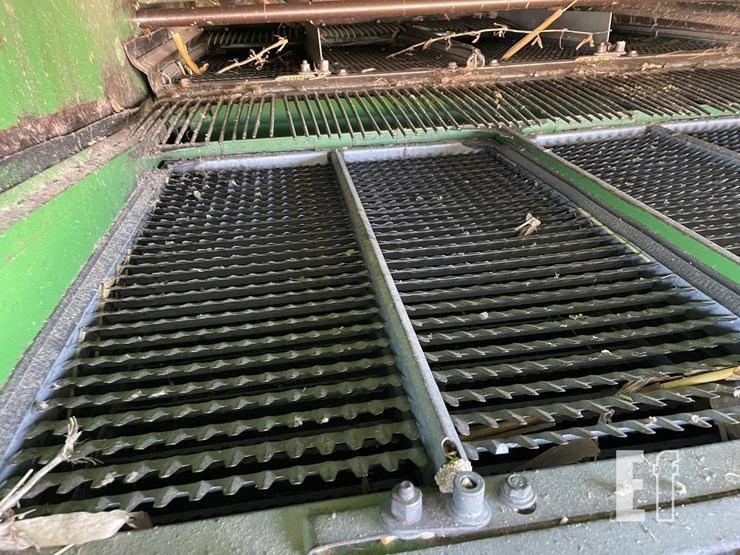 1995-john-deere-9500-image-16