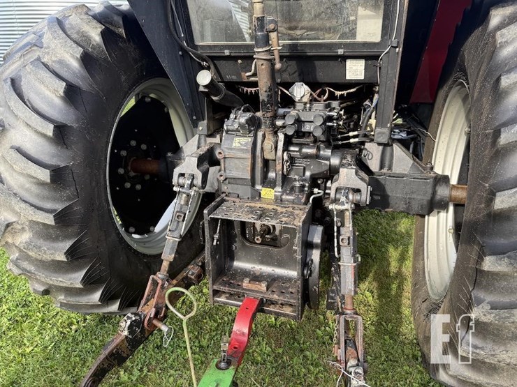 case-ih-5140-image-5