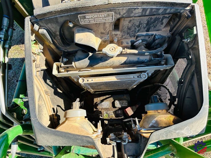 2016-john-deere-1025r-image-63