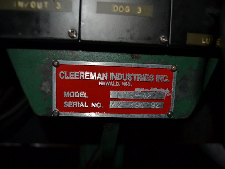cleereman-model-lpc-42-3-head-block-carriage-w/-length-of-carriage-17'-w/-trackway-w/-pantagraph-w/-end-of-track-air-bag-stops-sn#42-39092-image-10