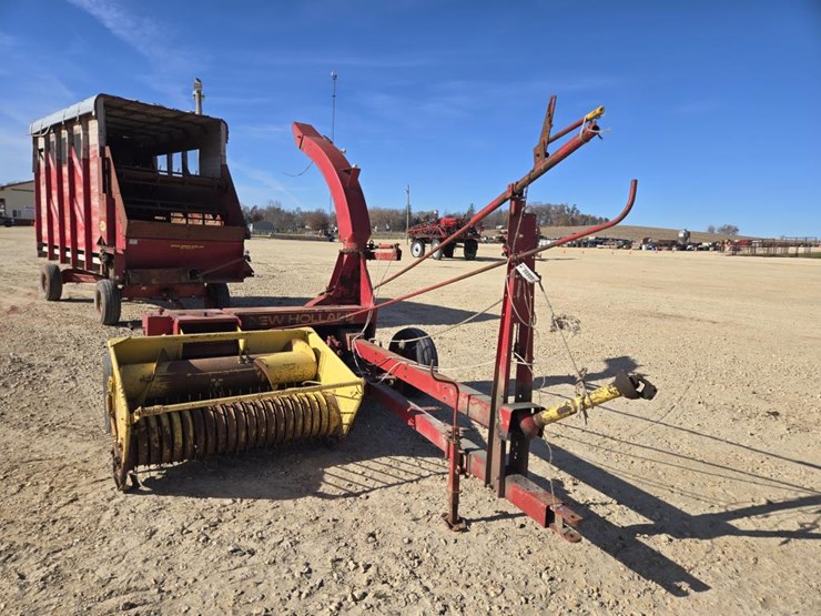 new-holland-770-image-2