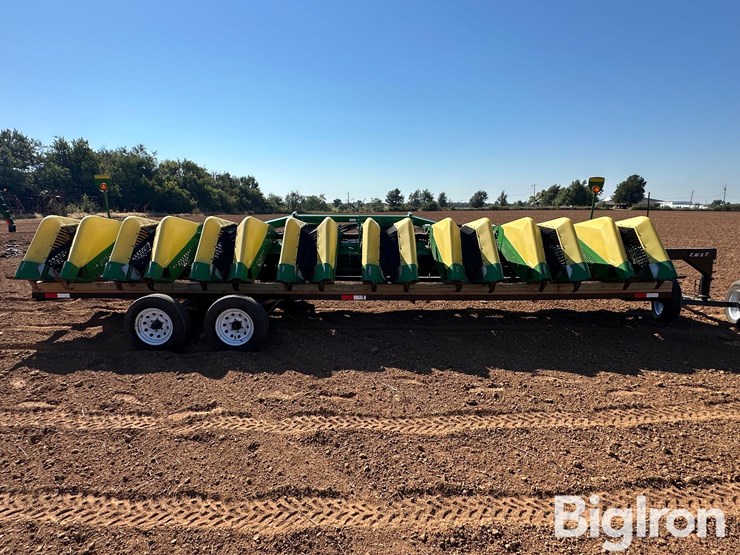2018-john-deere-608sh-image-4